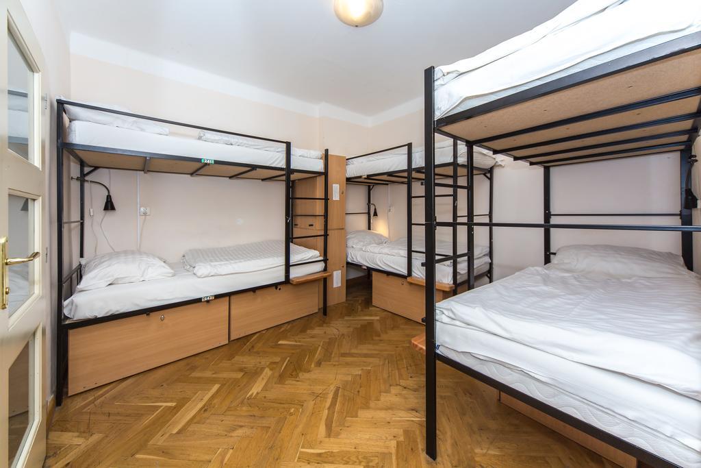 Hostel Mango Prag Dış mekan fotoğraf