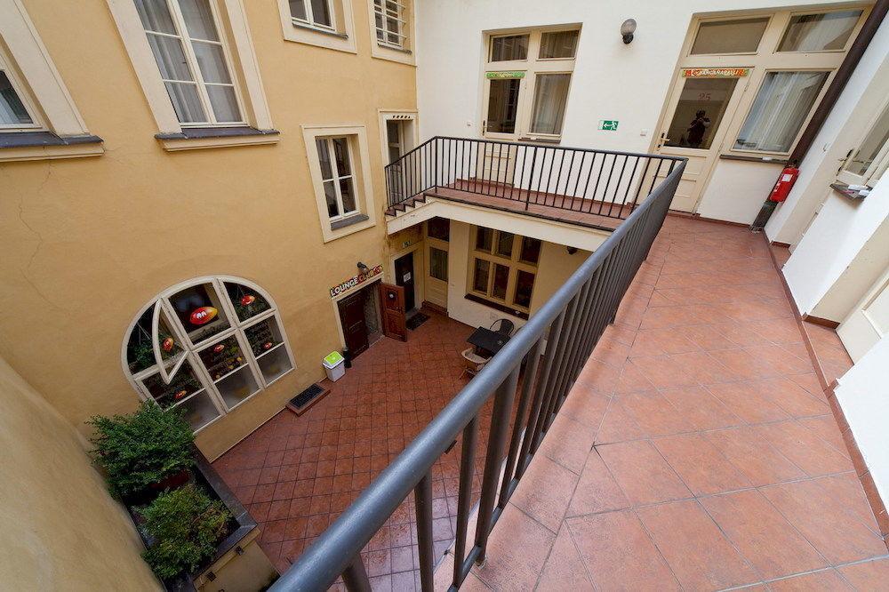 Hostel Mango Prag Dış mekan fotoğraf