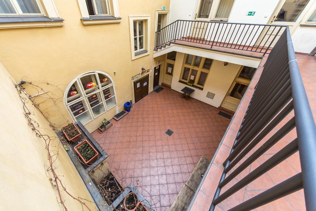 Hostel Mango Prag Dış mekan fotoğraf